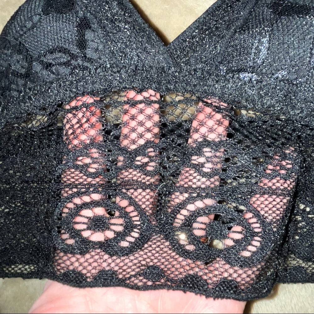 Bundle of PINK Victoria’s Secret Wear Everywhere Bra and Wallflower Bralette - Picture 14 of 16